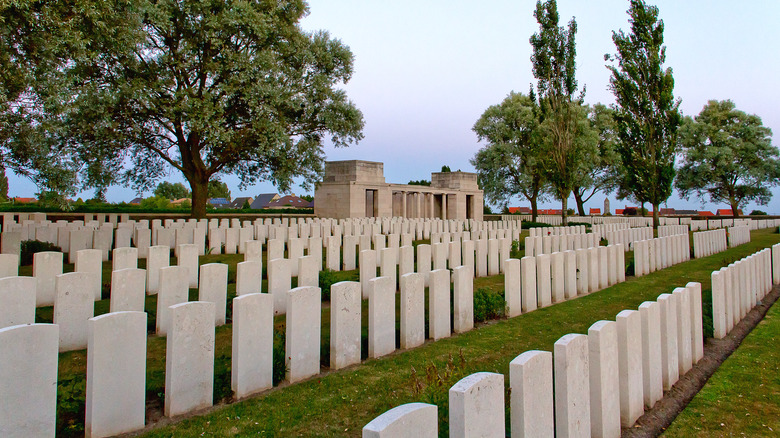 Messine Ridge cemetery