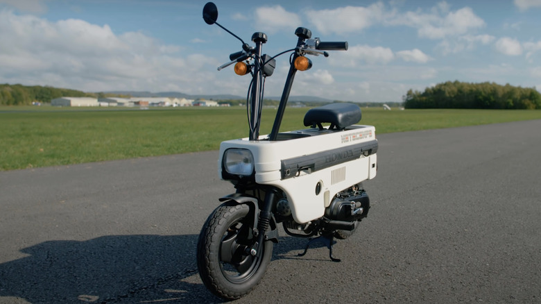 Honda Motocompo scooter 