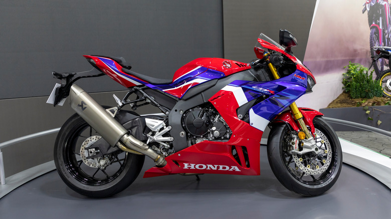 Honda CBR1000RR-R