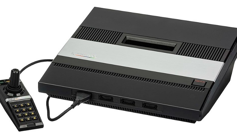 Atari 5200 with controller