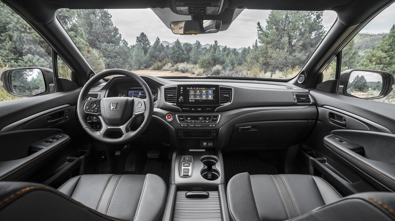 2023 Honda Passport Trailsport interior