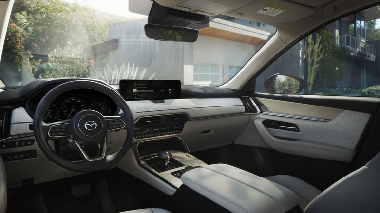 2024 Mazda CX-90 interior