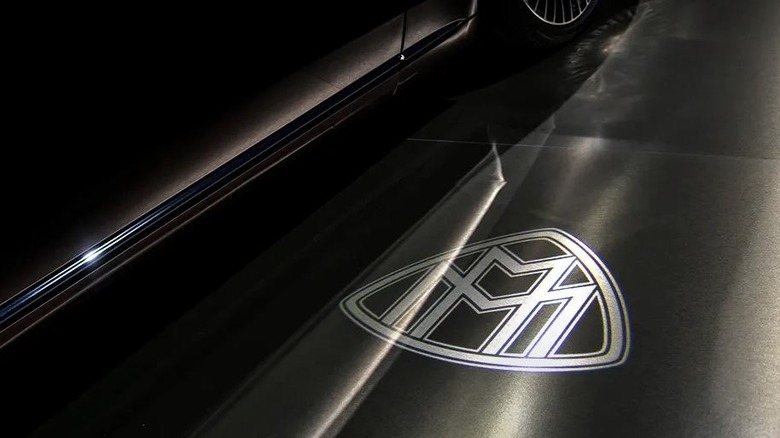 Maybach logo projector