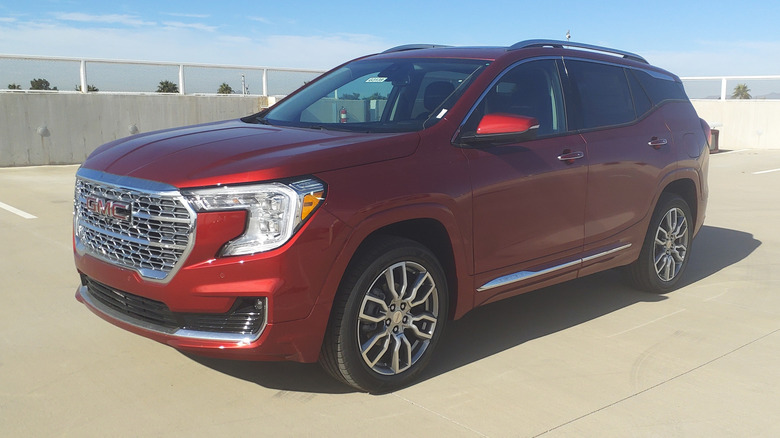 2023 GMC Terrain Denali