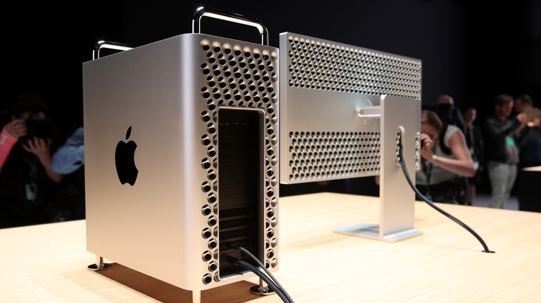 Apple Mac Pro and monitor