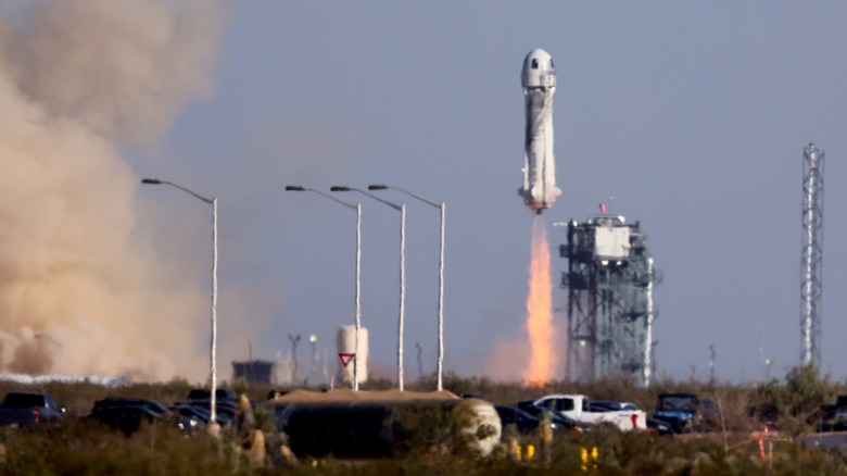 Bezos blue origin launch