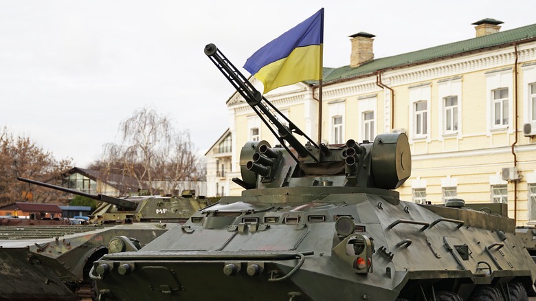 Ukrainian tank with flag