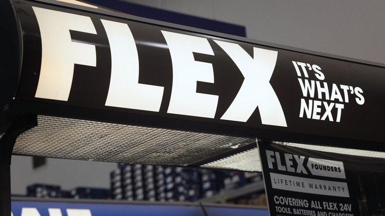 Flex tools sign