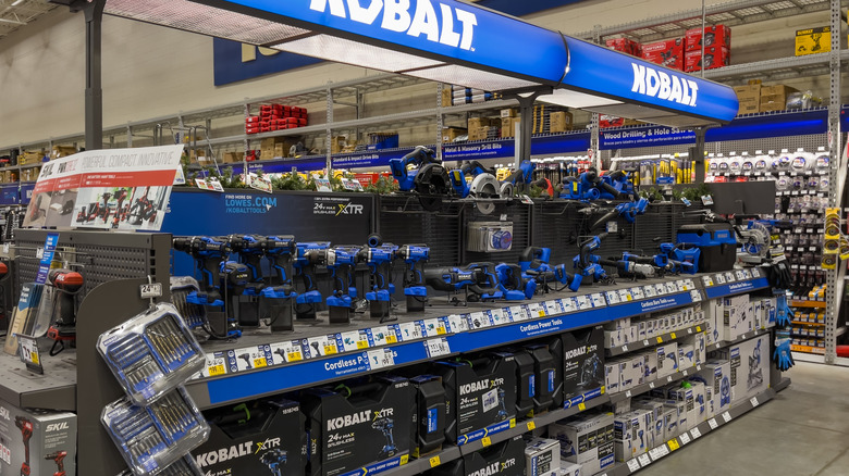 Kobalt tools display