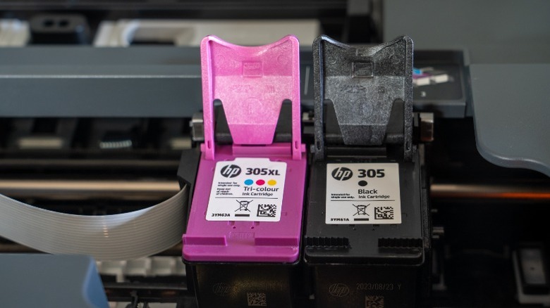 HP printer cartridges installed