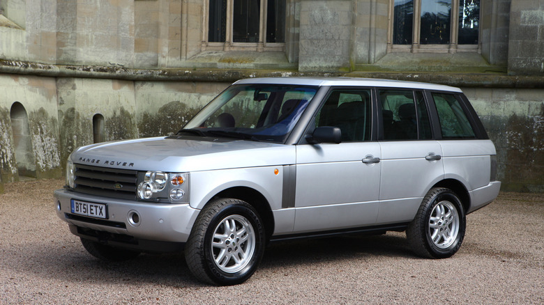 The original L322 Range Rover in silver, front 3/4 view