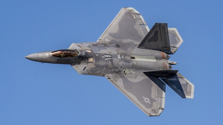 F-22 Raptor