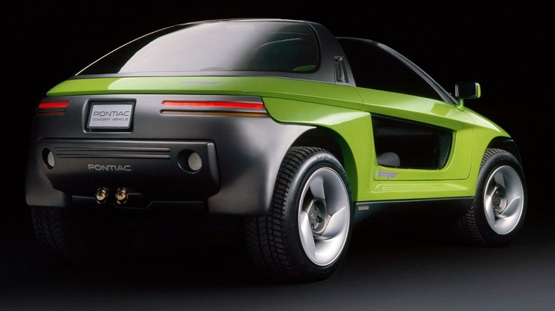 Pontiac Stinger concept image from the rear