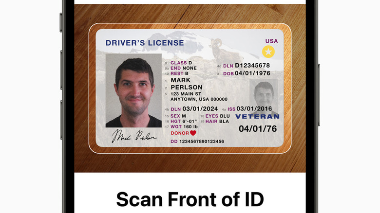Apple Wallet driver's license input