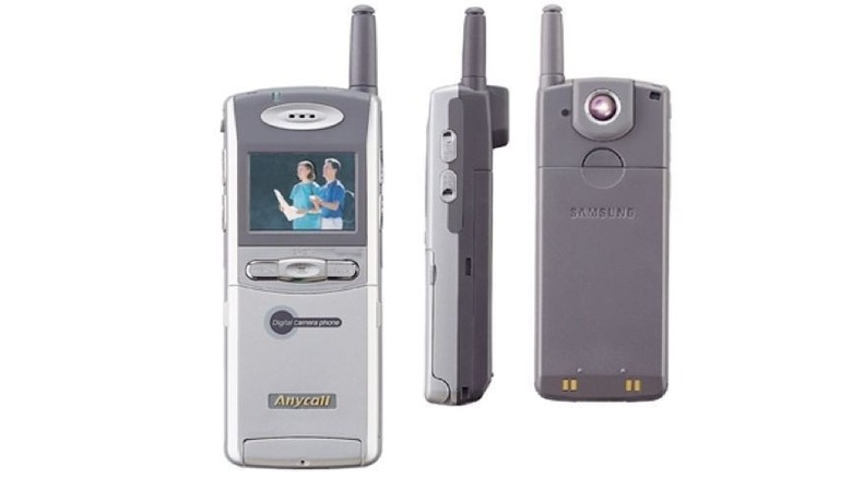 Samsung SCH-V200 cell phone