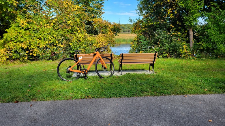 Superstrata eBike canalside