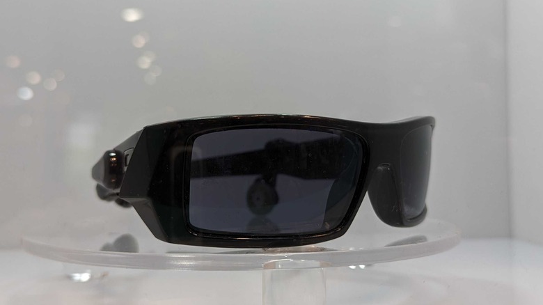 Oakley Thump