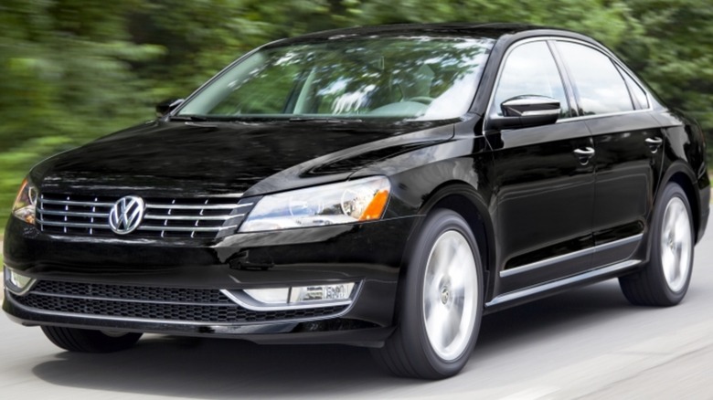 2014 Volkswagen Passat TDI on the road