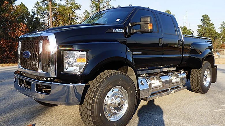 Shaq's Ford F-650 SuperTruck