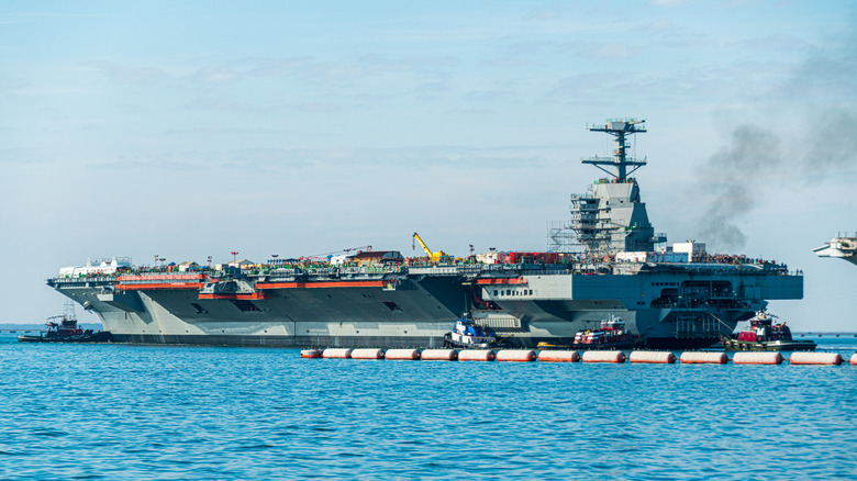 aircraft carrier receiving maintenance