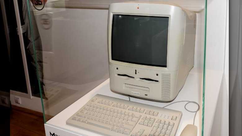 Power Macintosh G3 All-in-One
