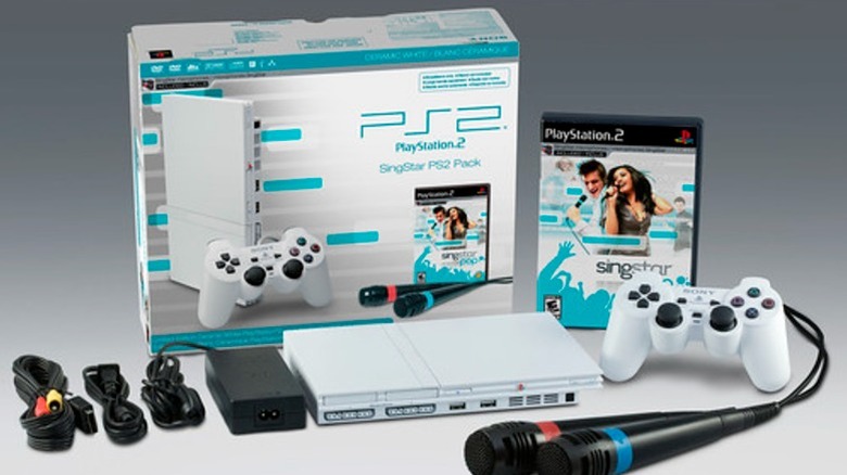 PlayStation 2 Ceramic White "SingStar Bundle" (2007)