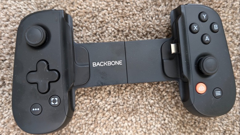 BACKBONE One controller without phone