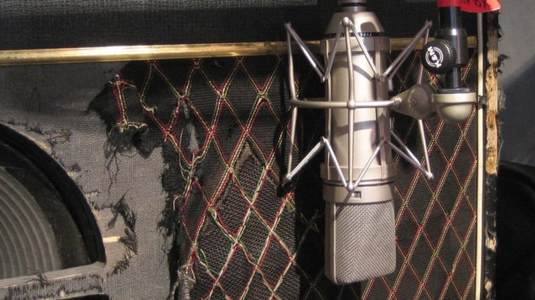 The Neumann U87 microphone