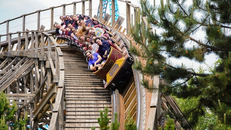 wooden roller coaster bend 