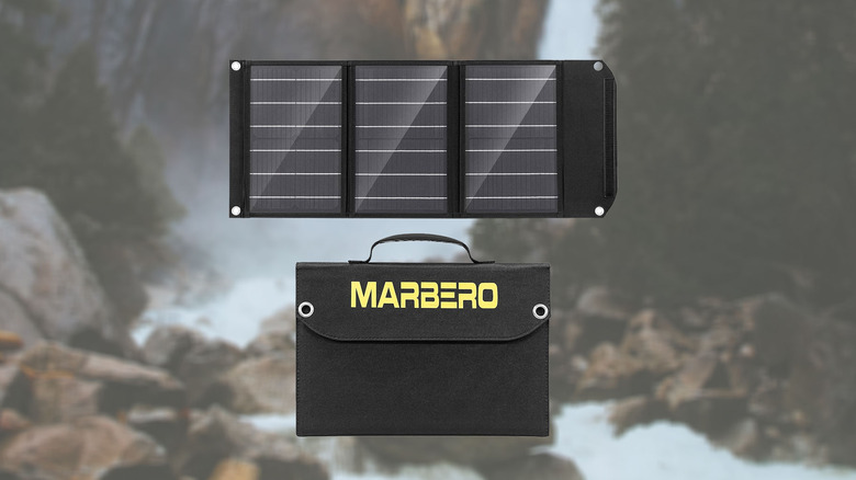 Marbero solar panel and carrying case 