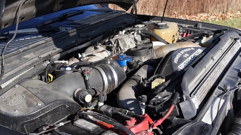 2008 6.4L Power Stroke engine