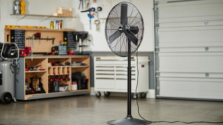 central machinery pedestal fan