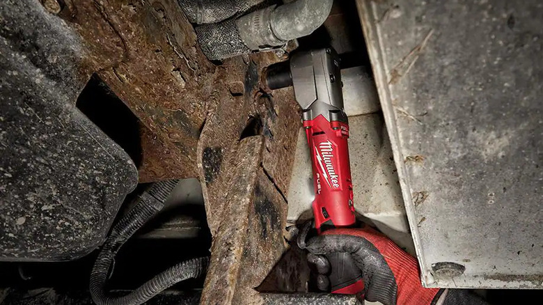 Milwaukee right angle impact wrench