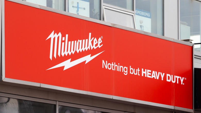 Milwaukee tool sign