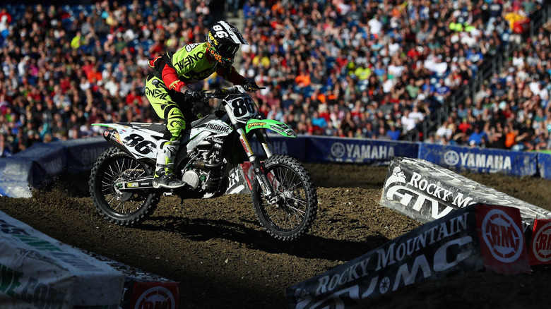 Kawasaki KX450 on dirt track