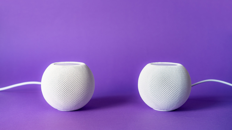 Stereo pair HomePod Mini