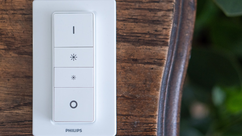 philips hue smart light switch controls