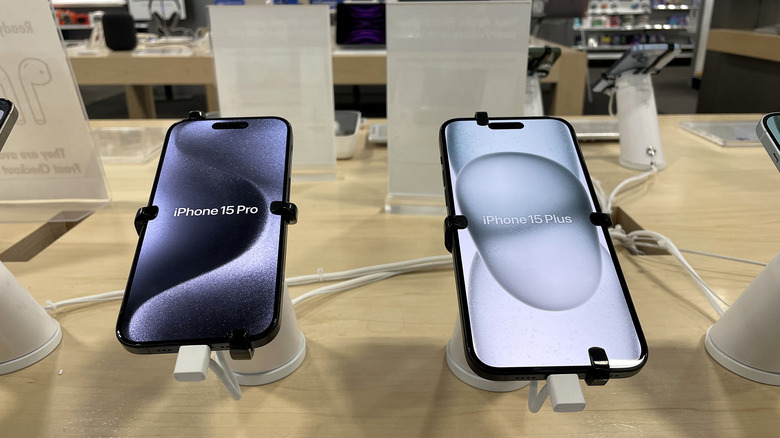 iphones on display table