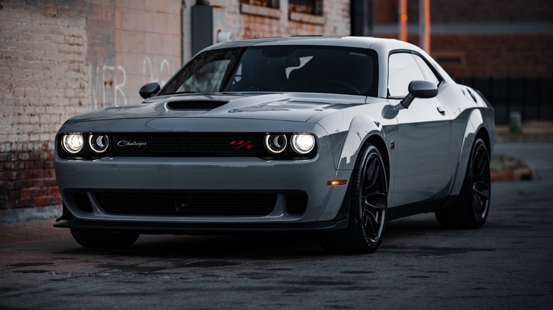 Dodge Challenger Muscle car 