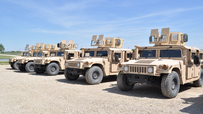 humvee military