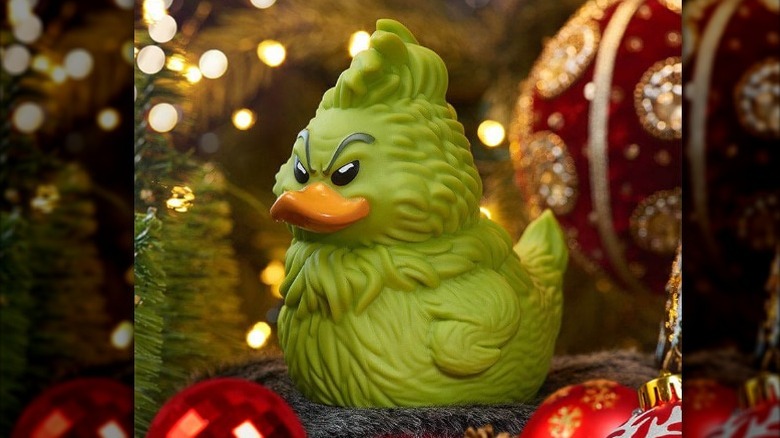 Grinch duck on presents