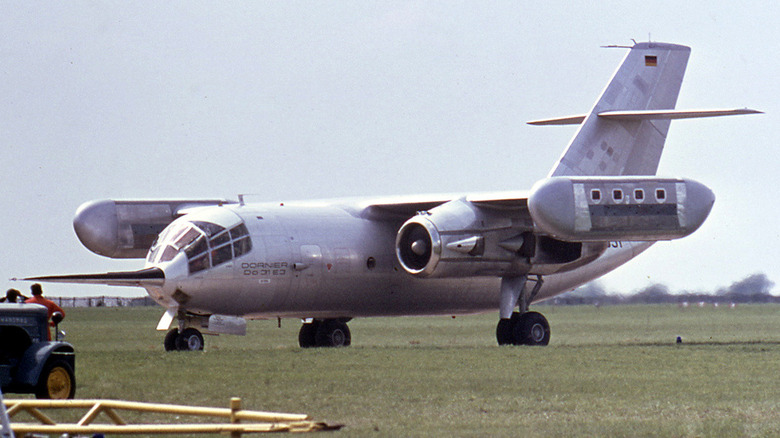 Dornier Do-31 airplane