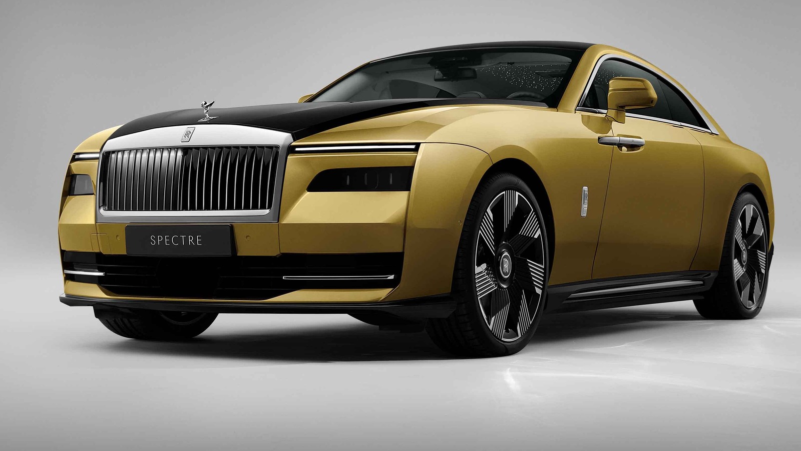 Rolls-Royce Will Now Build You a Wild Custom Car