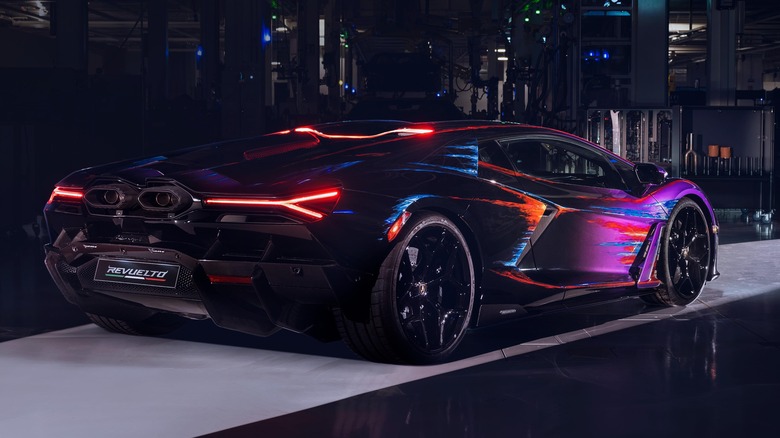 art Lamborghini Revuelto