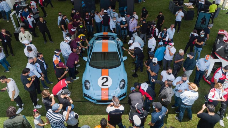 Porsche 911 Turbo - Porsche América Latina