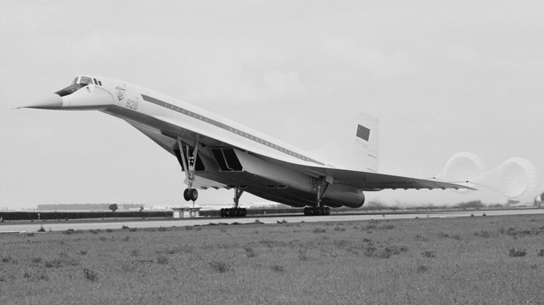 tu-144 landing