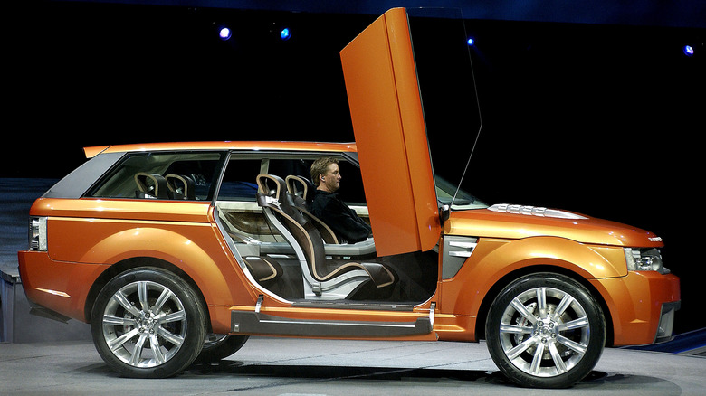 Range Stormer concept with doors open