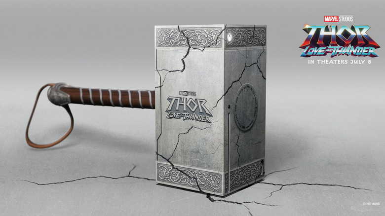 Mjolnir-themed Xbox Series X