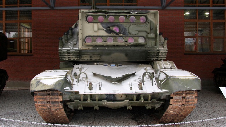 Frontal view of 1K17 tank.