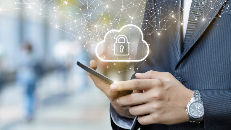 Smartphone cloud security